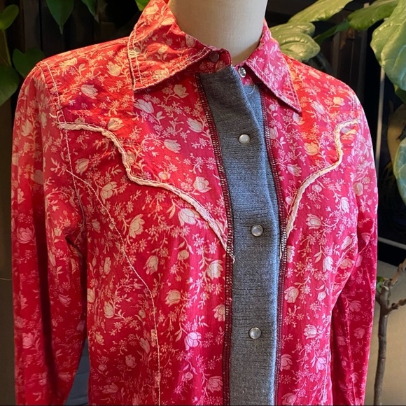 Buckle BKE Boho Western Fitted Mixed Knit Pearl Snap Down Ombré Shirt - Picture 8 of 13